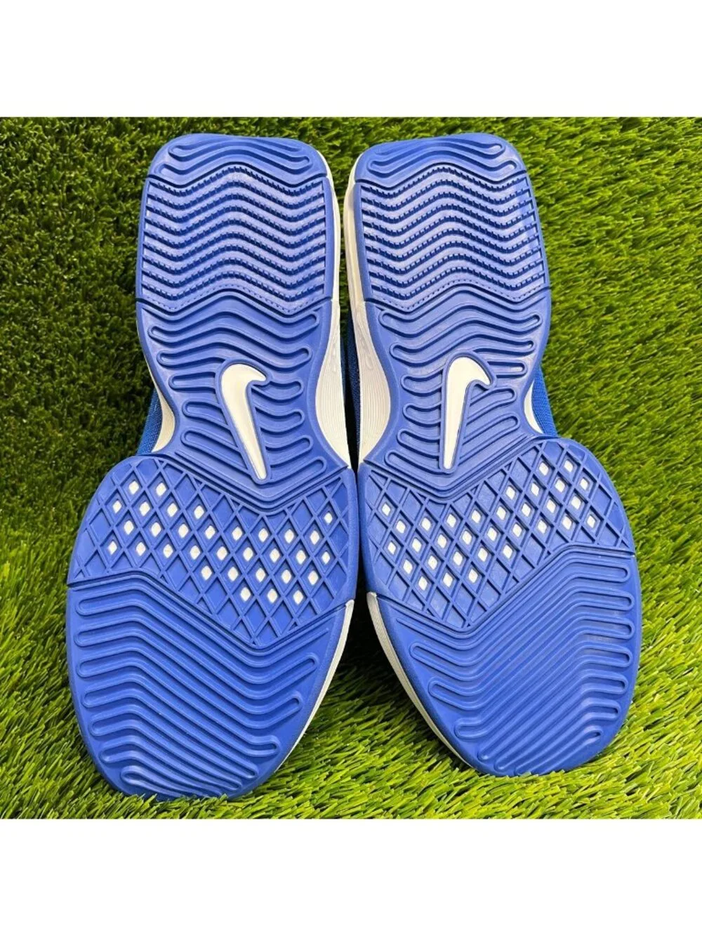 Nike please review